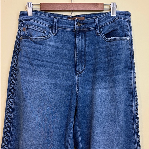 Judy Blue Aurora Braided Hi-Waist Wide Leg  5 Pocket Crop Blue Denim Jeans 15/32 - Picture 5 of 17